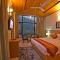 Hotel Broadways Inn