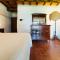 6 bedrooms villa with private pool and furnished terrace at Santa Fiora