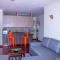 Kasty T Apartments- W Place