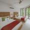 Tulemar Resort