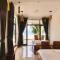 Timothe Beach Apartments