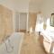 Montevella Chambre d'Hotes photo 11