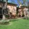 Country Apartments