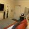 Caledonian Hotel