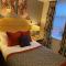 Caledonian Hotel