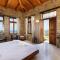 Villa Candice - Luxurious and Historic Villa with sea view