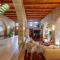 Villa Candice - Luxurious and Historic Villa with sea view