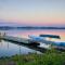 Birds of a Feather Victoria Oceanfront Studio Suites - Colwood