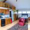 Birds of a Feather Victoria Oceanfront Studio Suites - Colwood