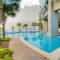 BRAND NEW!Laketown Wharf 233! Beautiful 3 BD, Great Amenities, And Great Location