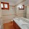 El Portet - beachfront holiday home with private pool in Moraira
