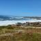 The Sun,Whales and Waves seafront apartment - Hermanus