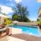 Spacious House with Shared Pool in Machabee