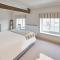 Host & Stay - The Cobbles