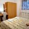 Room and Apartment Lea