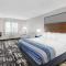 AmericInn by Wyndham Pella