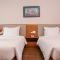 Elephants Hotel
