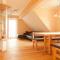 Familien Ferien Wohnung by Holzbau