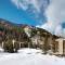 Remodeled 2 Bedroom East Vail Condo #102 w/ Hot Tub. Steps to Shuttle.