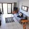 12 Settler Sands Beachfront cottage with sea view - Port Alfred