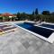 Family-friendly apartments with swimming pool Privlaka, Zadar - 5762