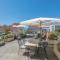 Apartments with parking space Tucepi, Makarska - 6856