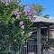 Crows Nest Motel