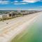 Jax Beach OceanFront Getaway - شاطئ جاكسونفيل