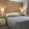 Crows Nest Motel