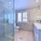 Sealand Lake House Stunning Absolute Waterfront