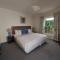 Newlands Guest House