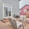 Narrow Escape - Meredith Lodging - Seaside