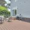 Narrow Escape - Meredith Lodging - Seaside
