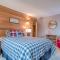 Red Cedar Lane 60 - Meredith Lodging