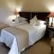 Olive Hill Country Lodge - Bloemfontein