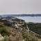 Apartmani Kremena small beach 200m