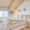 Breakers Beach House 4 - Meredith Lodging