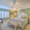 Fantastic Oceanfront Condo Resort Pool and Gym