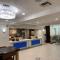 Holiday Inn Express Hotel & Suites Woodland Hills, an IHG Hotel - Woodland Hills