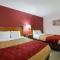 Econo Lodge Inn & Suites Escanaba North