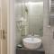 Hostal Manuela by Gaiarooms