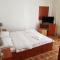 Club Cristal Apartments