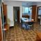 Club Cristal Apartments