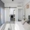 Seawater Villa - Luxury Pool Retreat - 150m Beach