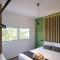 Phaedrus Living: Seaside Modern Flat Limnaria 123