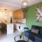 Phaedrus Living: Seaside Modern Flat Limnaria 123