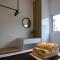 Phaedrus Living: Seaside Modern Flat Limnaria 123