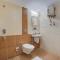Mount Conifer Suites & Spa