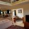 Black Hawk Motel & Suites