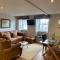 Monmouth House Apartments, Lyme Regis Old Town, dog friendly, parking - Lyme Regis